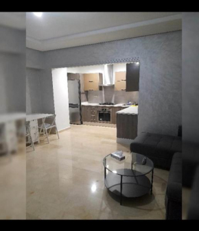 Urbain place masira